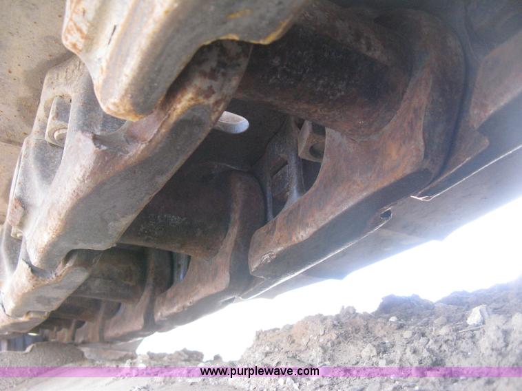 image for item H4319 2001 Kobelco SK330LC Dynamic Acera excavator