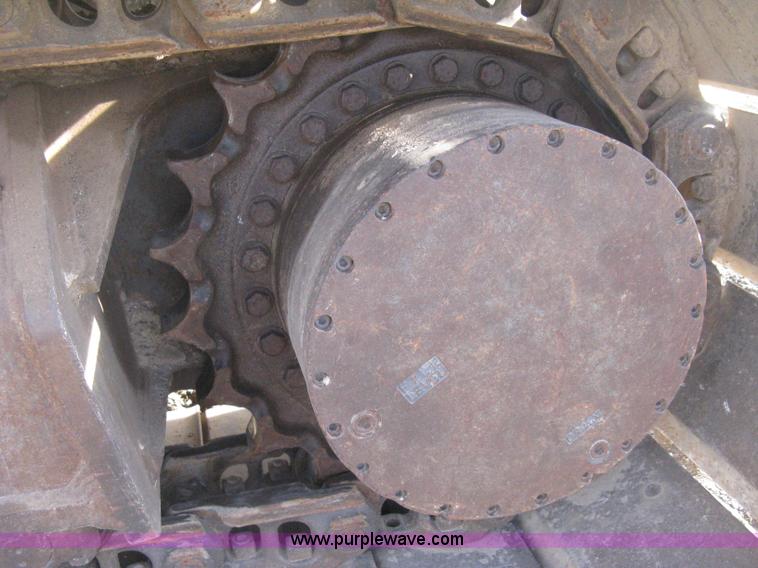 image for item H4319 2001 Kobelco SK330LC Dynamic Acera excavator