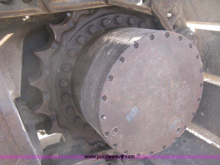 image for item H4319 2001 Kobelco SK330LC Dynamic Acera excavator