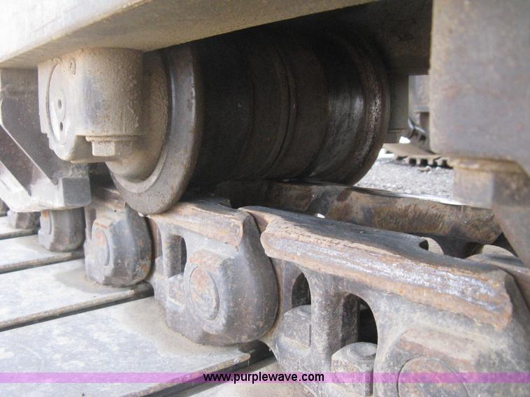 image for item H4319 2001 Kobelco SK330LC Dynamic Acera excavator