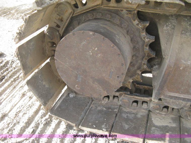 image for item H4319 2001 Kobelco SK330LC Dynamic Acera excavator