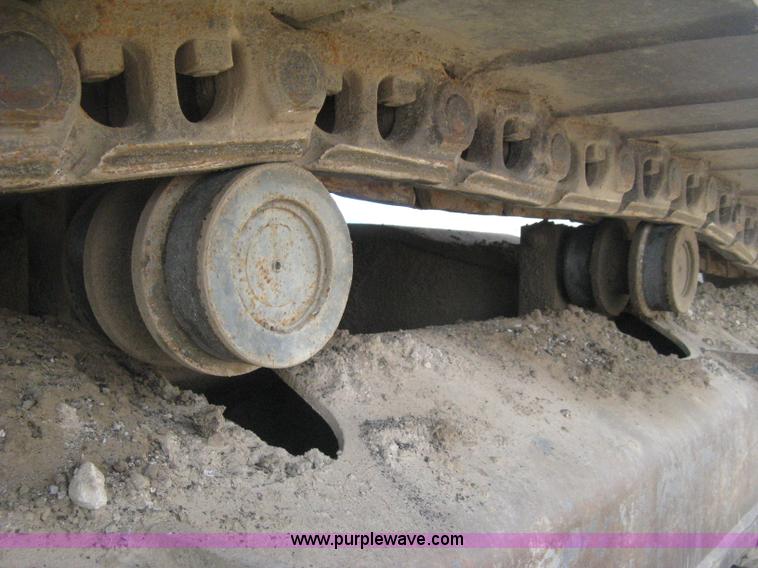 image for item H4319 2001 Kobelco SK330LC Dynamic Acera excavator