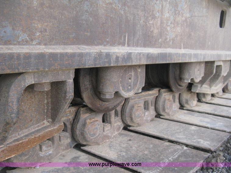 image for item H4319 2001 Kobelco SK330LC Dynamic Acera excavator