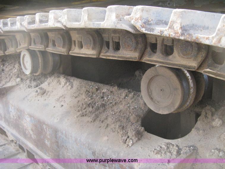 image for item H4319 2001 Kobelco SK330LC Dynamic Acera excavator