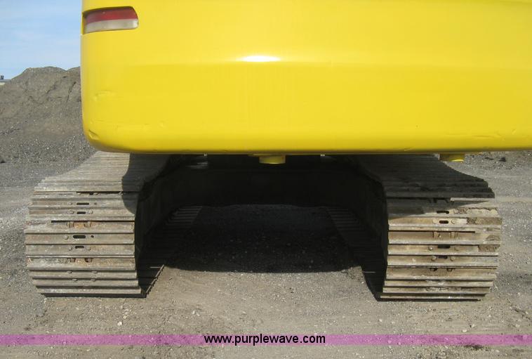 image for item H4319 2001 Kobelco SK330LC Dynamic Acera excavator