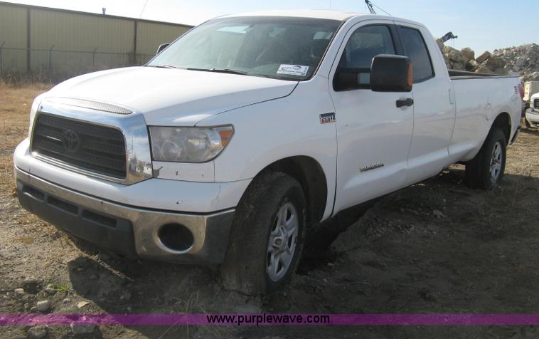 image for item H4320 2008 Toyota Tundra SR5 Double Cab pickup truck