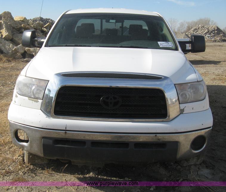 image for item H4320 2008 Toyota Tundra SR5 Double Cab pickup truck