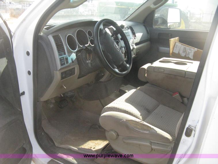 image for item H4320 2008 Toyota Tundra SR5 Double Cab pickup truck