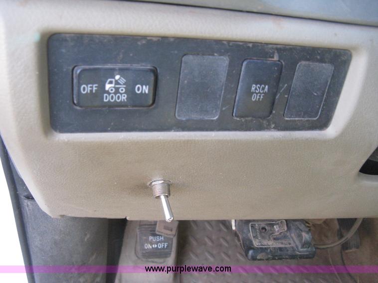 image for item H4320 2008 Toyota Tundra SR5 Double Cab pickup truck