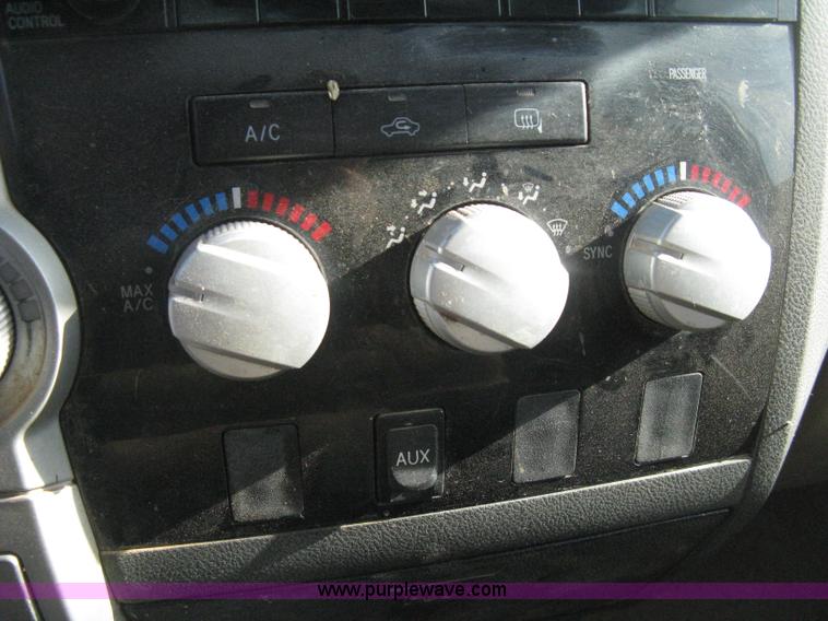 image for item H4320 2008 Toyota Tundra SR5 Double Cab pickup truck