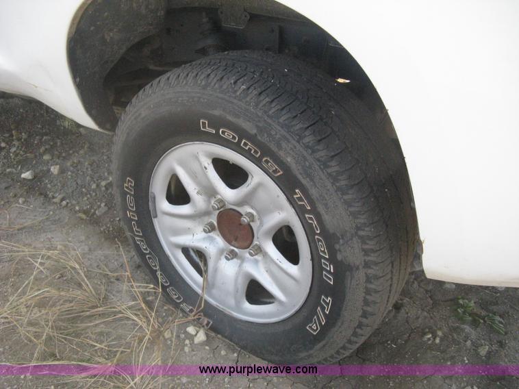 image for item H4320 2008 Toyota Tundra SR5 Double Cab pickup truck