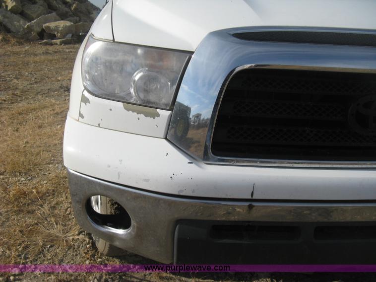 image for item H4320 2008 Toyota Tundra SR5 Double Cab pickup truck