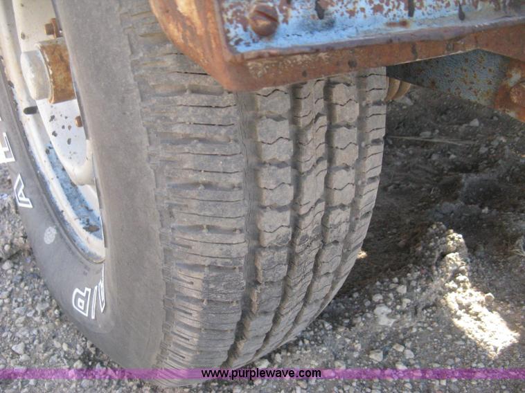 image for item H4321 Lincoln SA200 welder