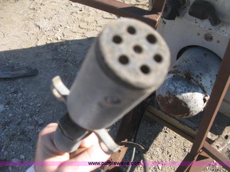 image for item H4322 Lincoln SA-200-F-163 arc welder