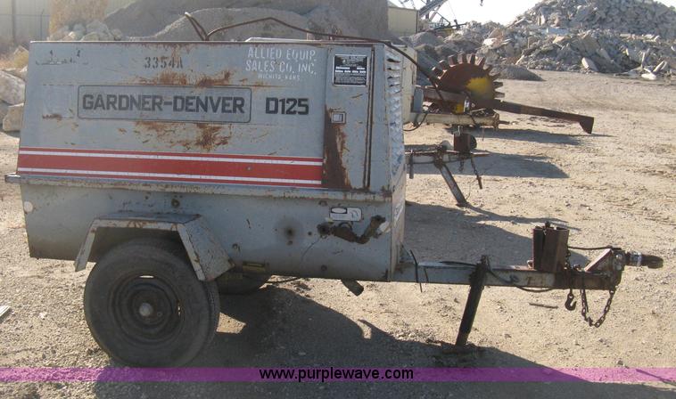 image for item H4325 Gardner Denver D125 air compressor