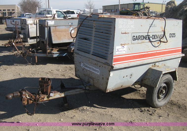 image for item H4325 Gardner Denver D125 air compressor