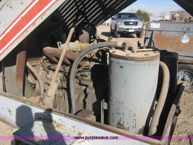 image for item H4325 Gardner Denver D125 air compressor