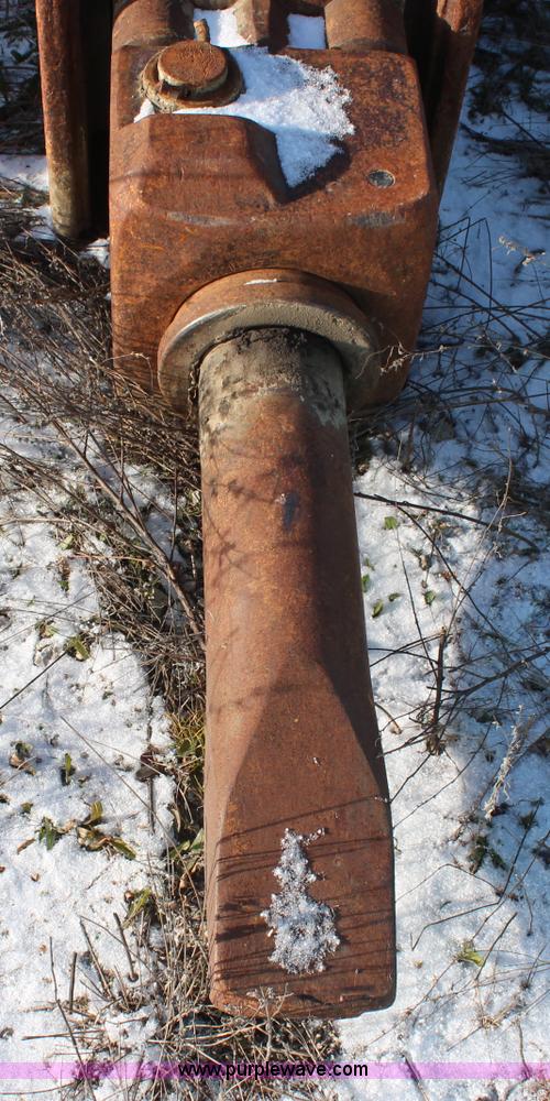 image for item H7788 NPK 16X hydraulic breaker