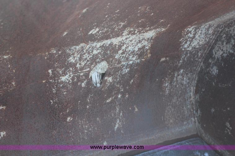 image for item H7843 46" five tooth excavator bucket