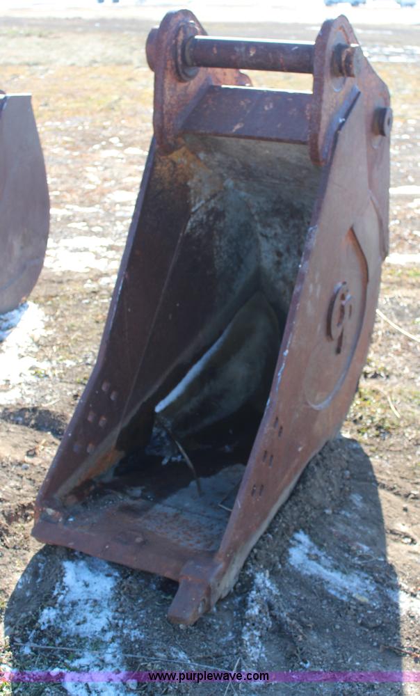 image for item H7845 CP 24" excavator bucket