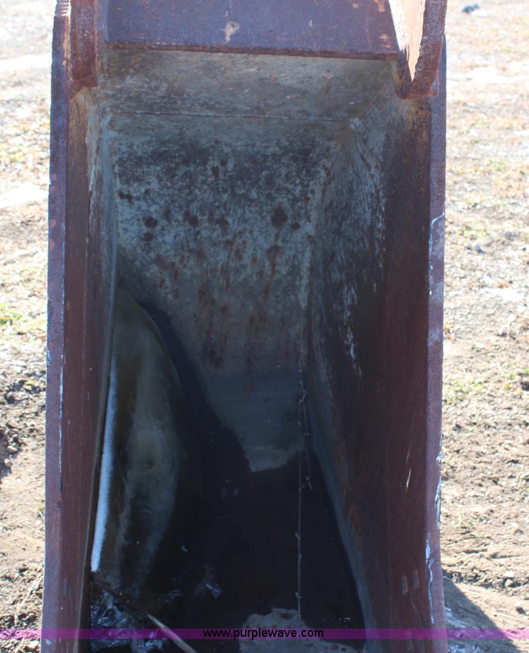 image for item H7845 CP 24" excavator bucket