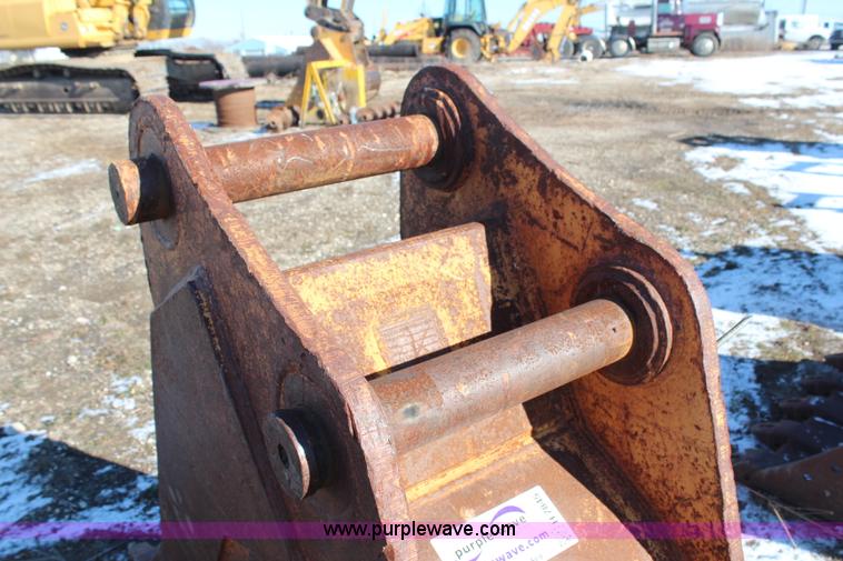 image for item H7845 CP 24" excavator bucket