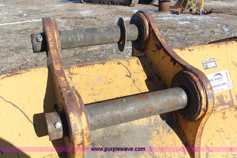 image for item H7846 AF 66" seven tooth excavator bucket