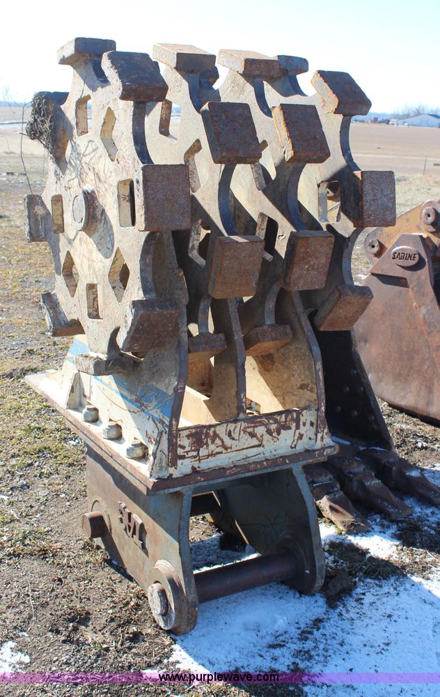 image for item H7852 TAG 36" compacting wheel