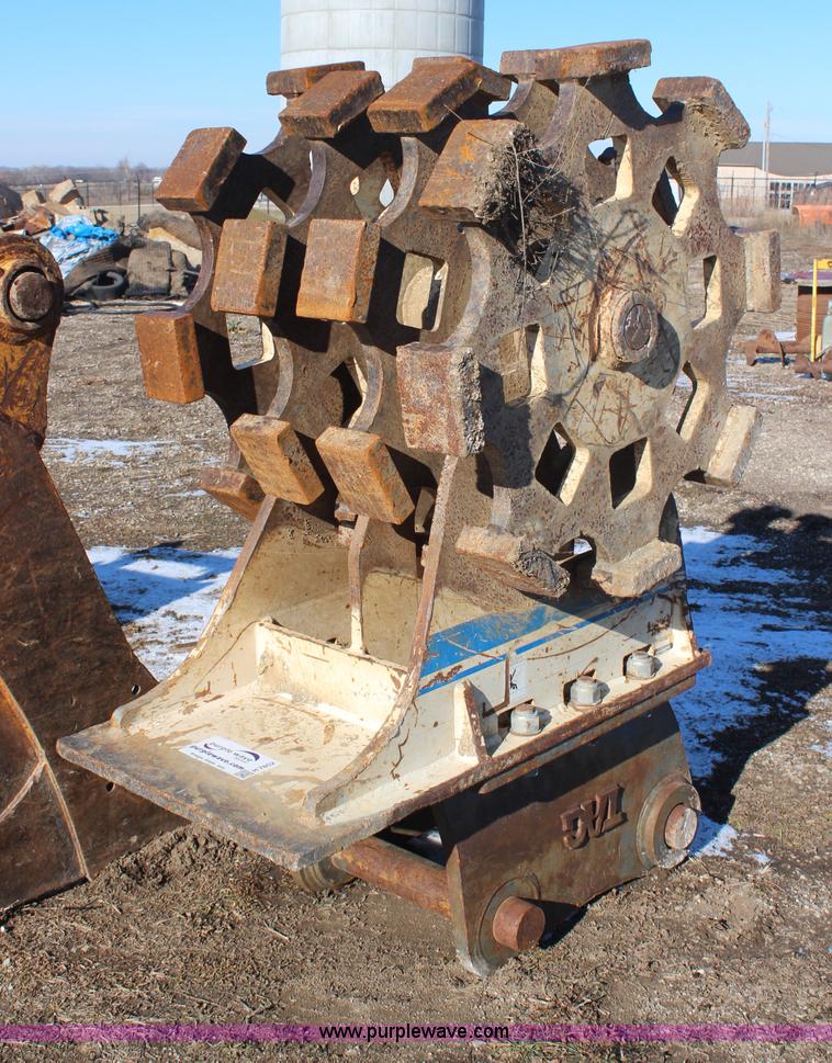 image for item H7852 TAG 36" compacting wheel