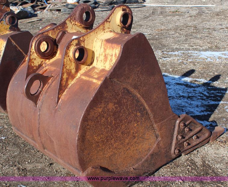 image for item H7855 48" five tooth excavator bucket