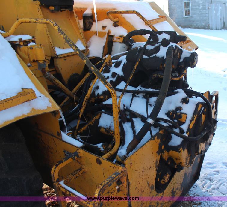 image for item H7856 1978 John Deere 762 scraper