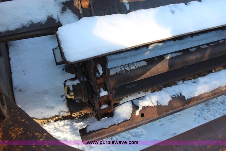 image for item H7856 1978 John Deere 762 scraper