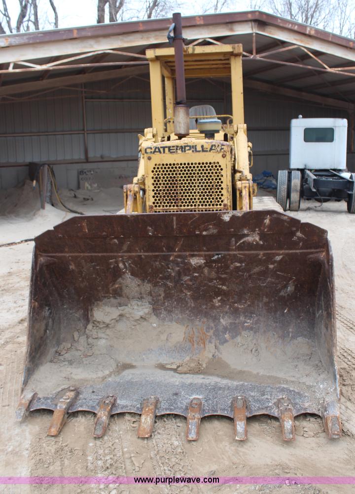 image for item H7882 1968 Caterpillar 951B track loader