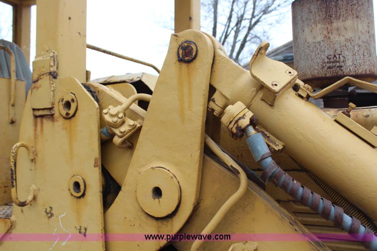 image for item H7882 1968 Caterpillar 951B track loader