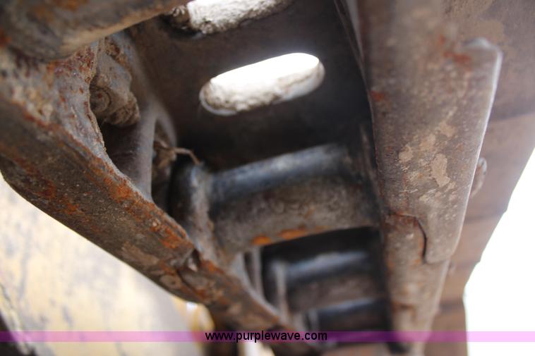 image for item H7882 1968 Caterpillar 951B track loader