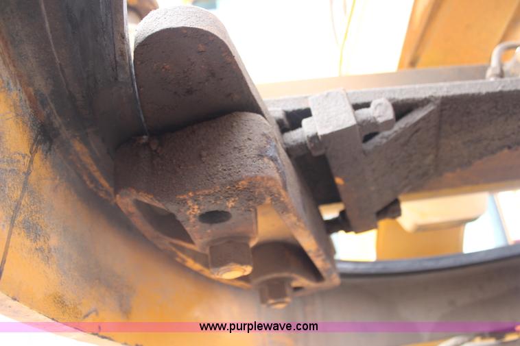 image for item H7933 1988 Champion 710A articulated motor grader