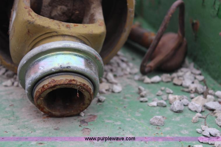 image for item H7934 John Deere 709 rotary mower