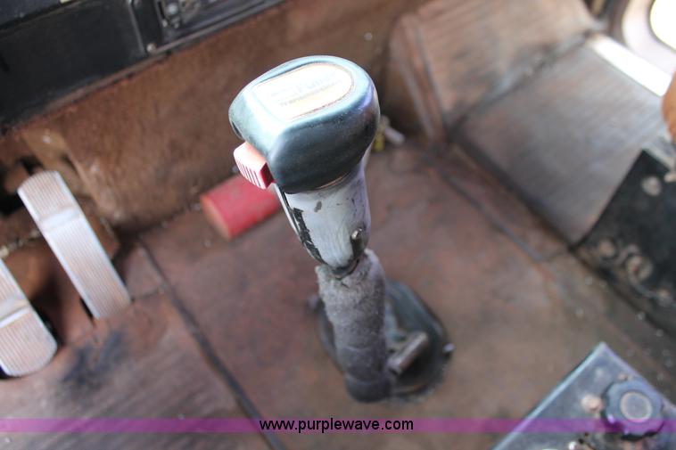 image for item H8388 1987 International F9370 triple axle dump truck