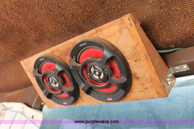 image for item H8388 1987 International F9370 triple axle dump truck