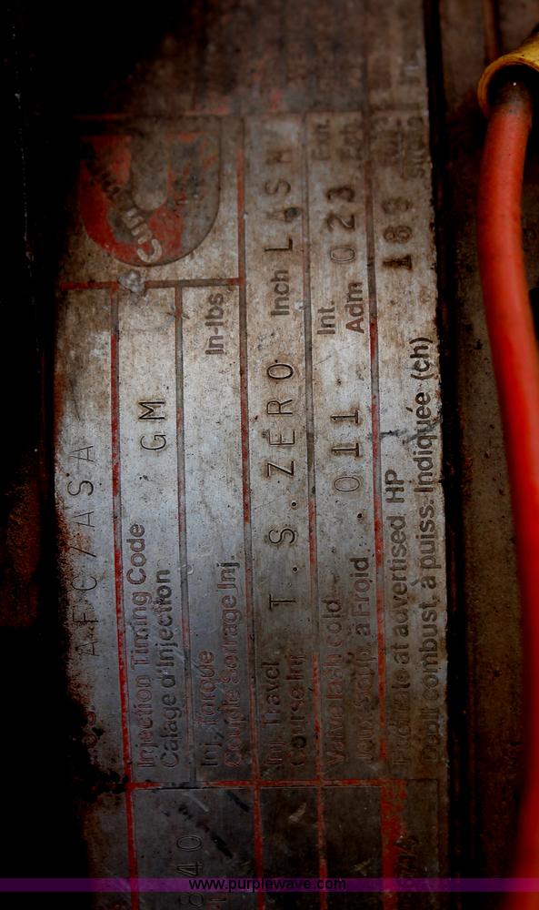 image for item H8388 1987 International F9370 triple axle dump truck