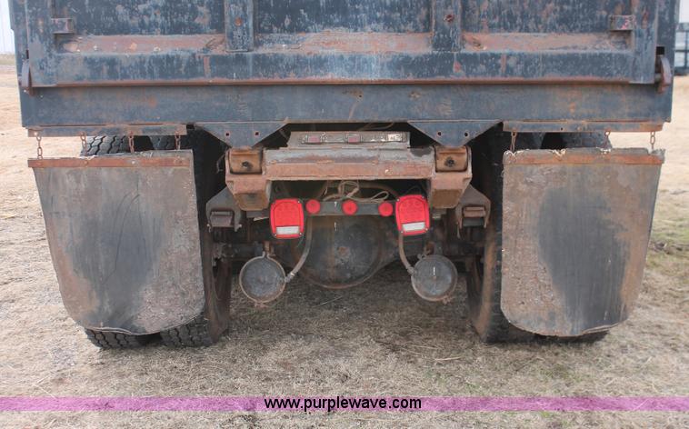 image for item H8388 1987 International F9370 triple axle dump truck