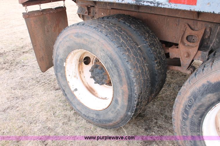 image for item H8388 1987 International F9370 triple axle dump truck