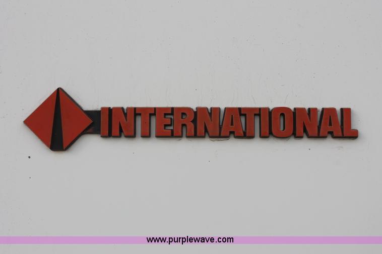 image for item H8388 1987 International F9370 triple axle dump truck