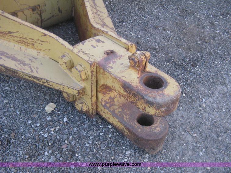 image for item I5743 Caterpillar dozer draw bar