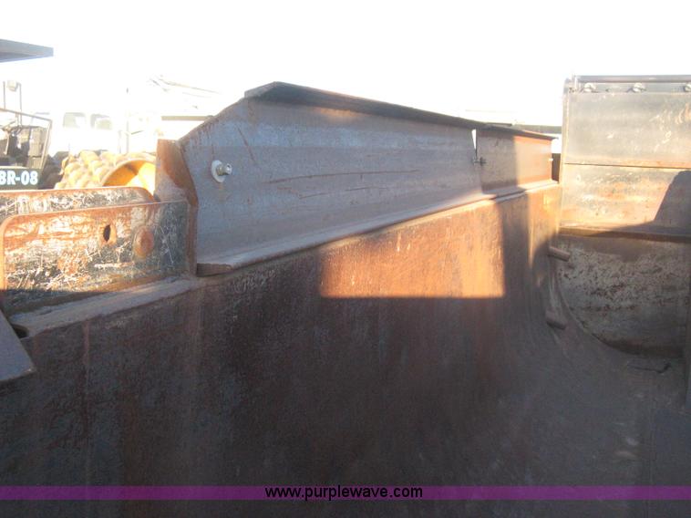 image for item I5744 Ox Bodies dump bed