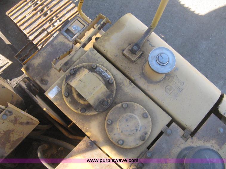 image for item I5745 1995 John Deere 190E excavator