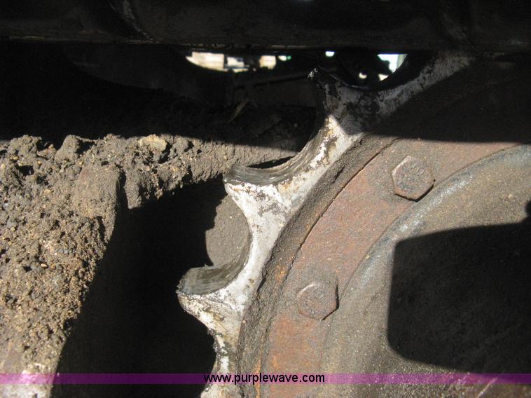 image for item I5745 1995 John Deere 190E excavator