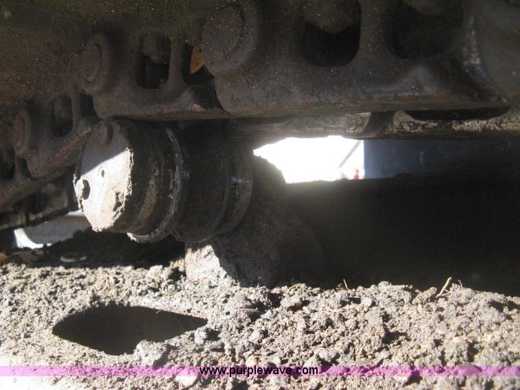 image for item I5745 1995 John Deere 190E excavator