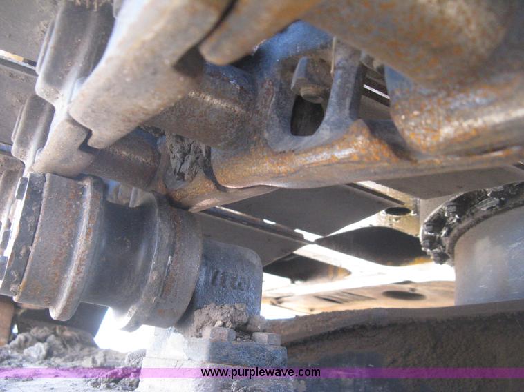 image for item I5745 1995 John Deere 190E excavator