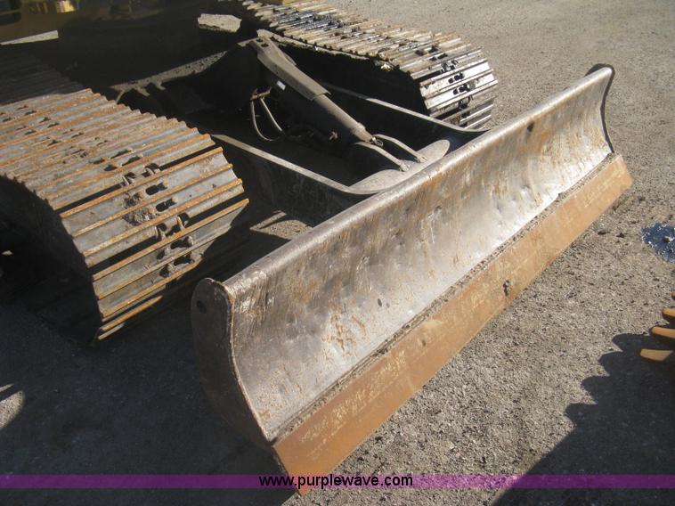 image for item I5745 1995 John Deere 190E excavator